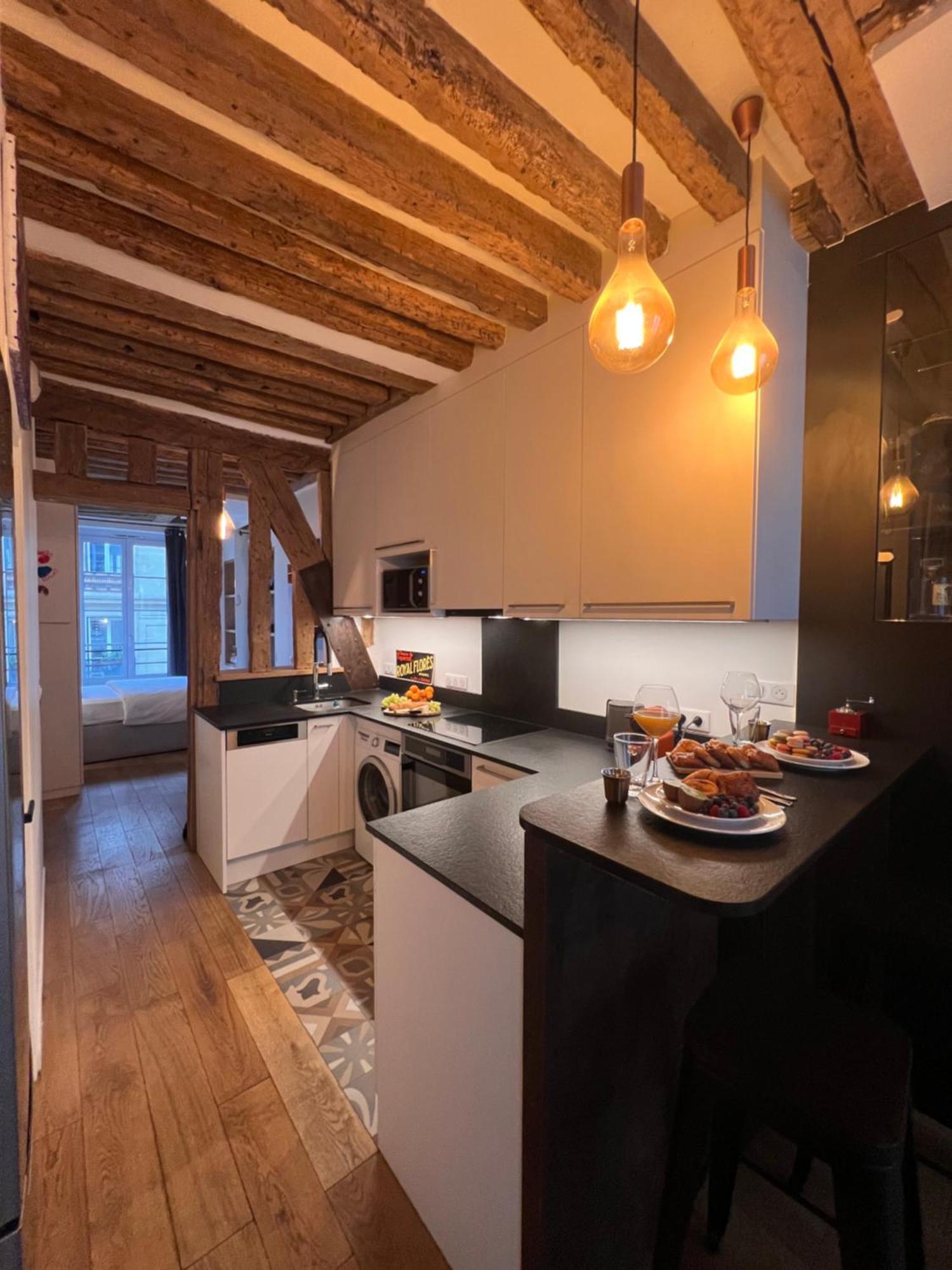 פריז Appartement A Saint-Paul En Plein Coeur Du Marais 4 Pers מראה חיצוני תמונה
