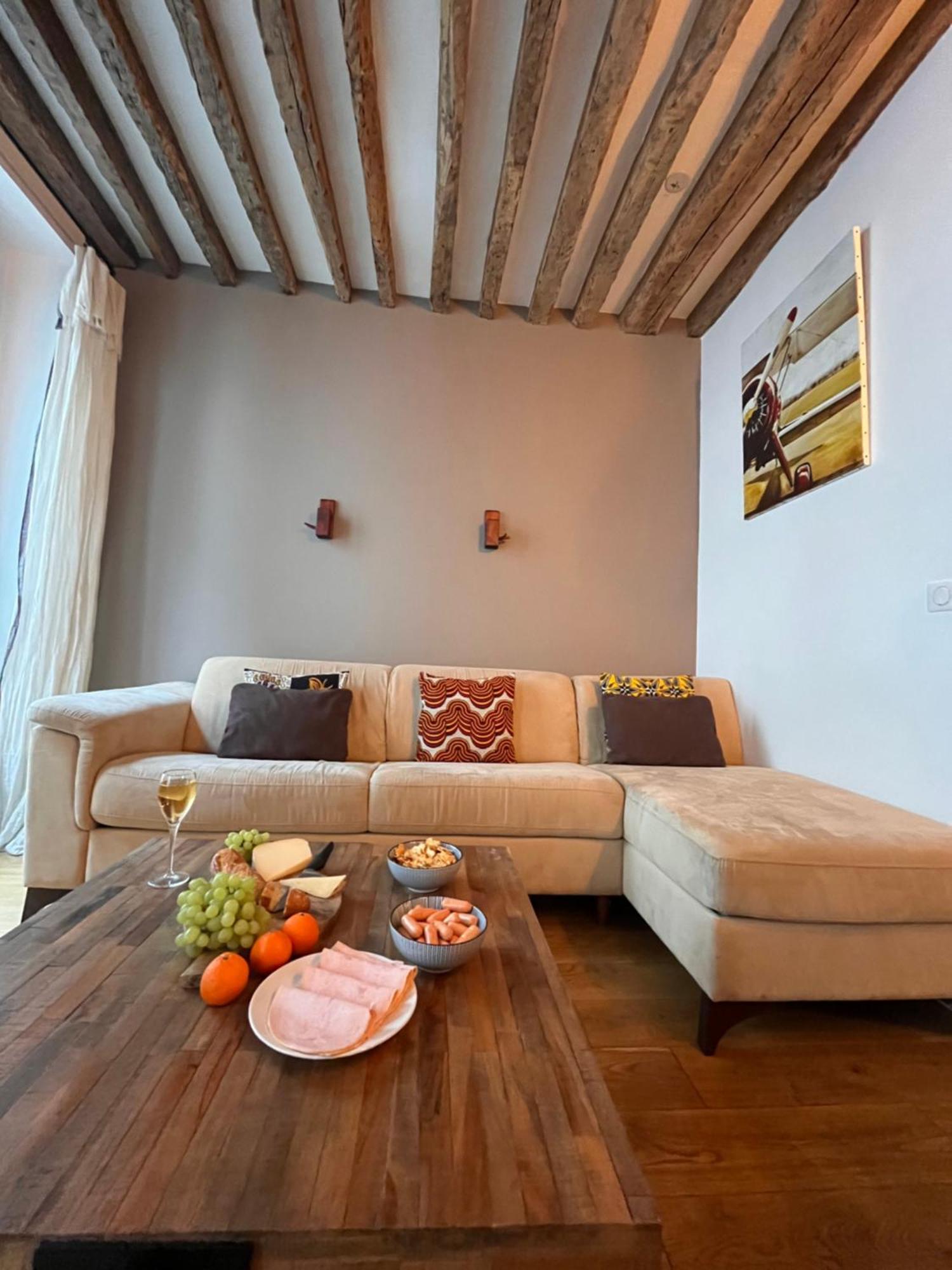 פריז Appartement A Saint-Paul En Plein Coeur Du Marais 4 Pers מראה חיצוני תמונה